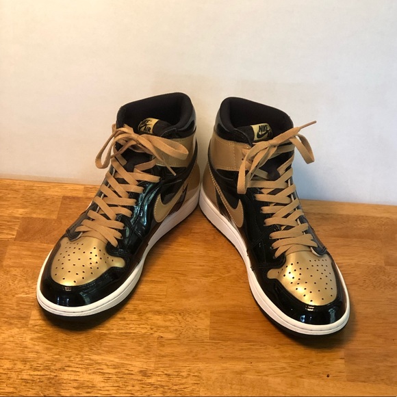 Jordan 1 Retro High Gold Top 3. Men’s size 10.5 main image 8